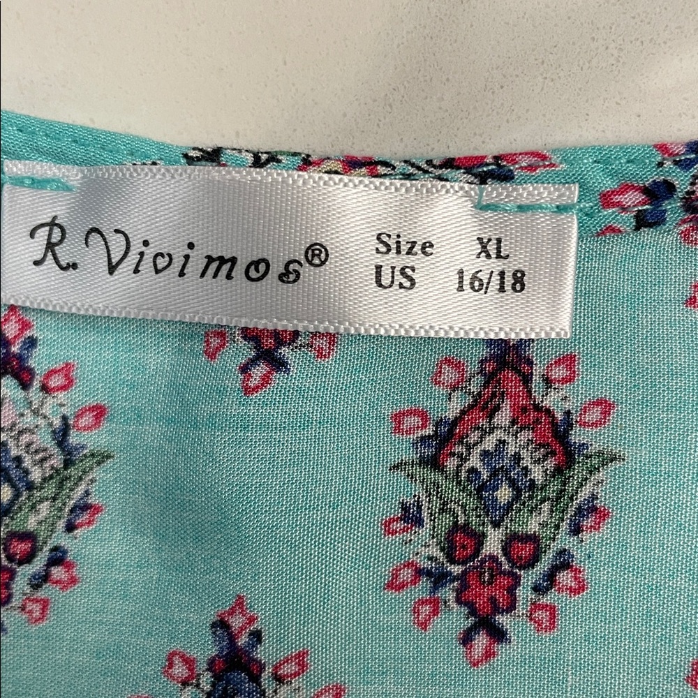 R. VIVIMOS Central Boho Style
Printed Dress Size XL - Picture 10 of 10